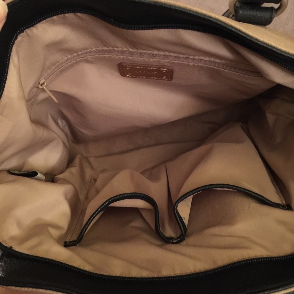 Nine West Purse - Picture 5 of 8